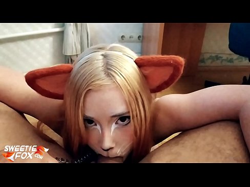 ❤️ Kitsune dîk û kum di devê xwe de dadiqurtîne Pornoya anal li me ☑